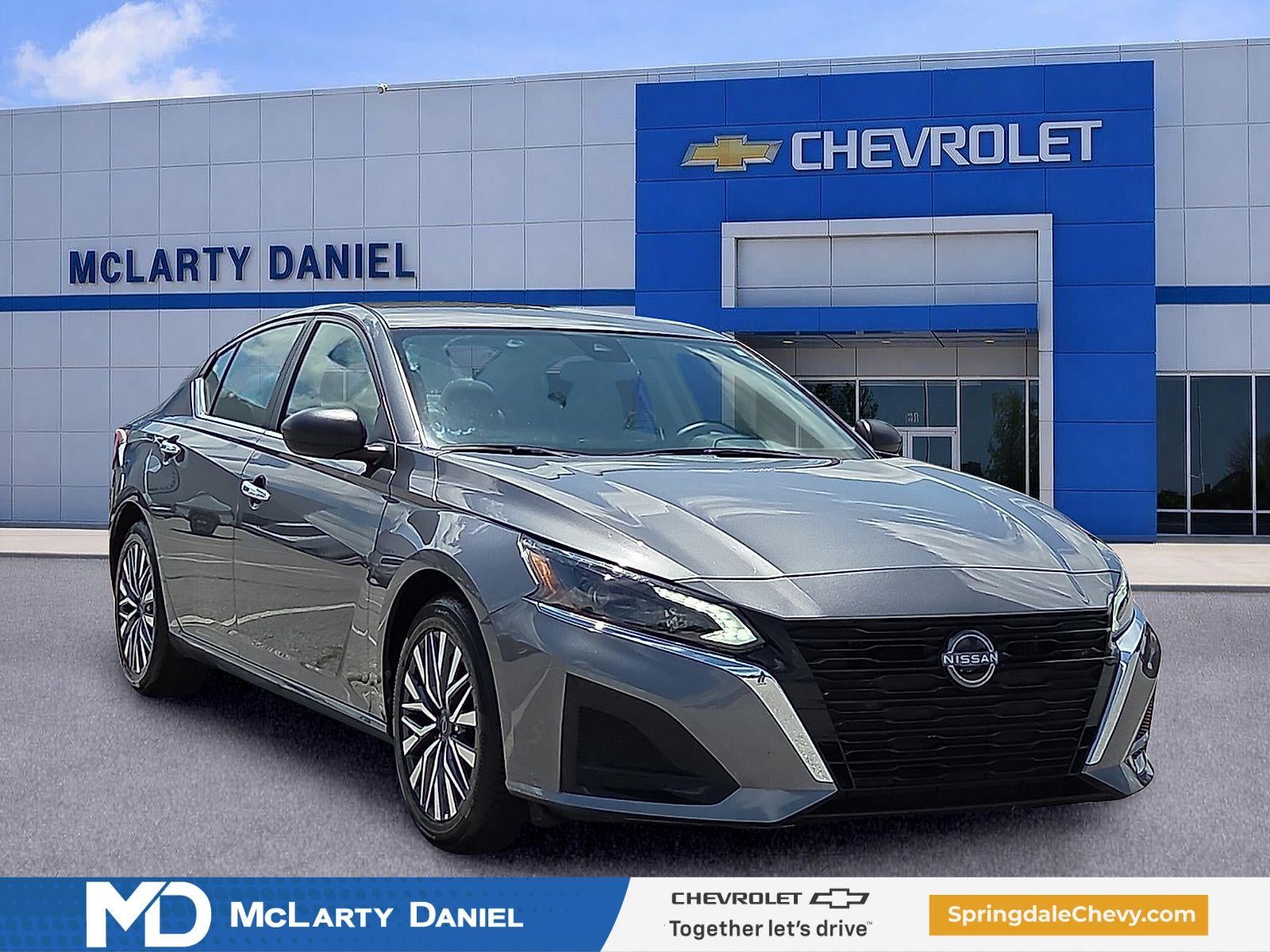 2025 Nissan Altima SV FWD