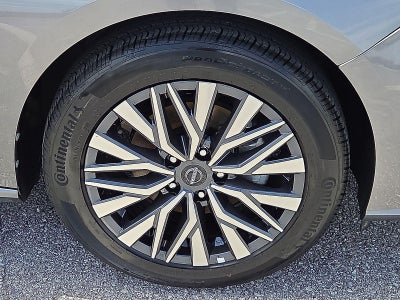 2025 Nissan Altima SV FWD