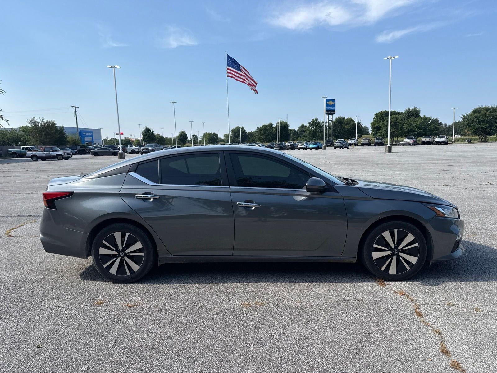 2022 Nissan Altima SV FWD