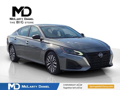 2024 Nissan Altima SV FWD