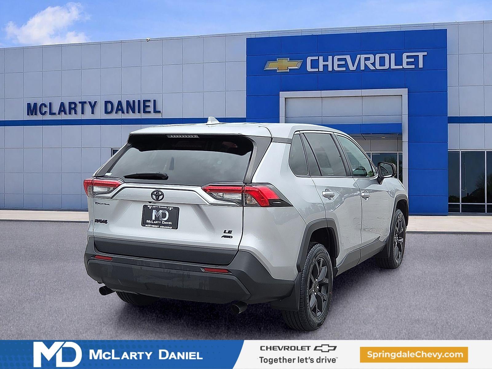 2022 Toyota RAV4 LE