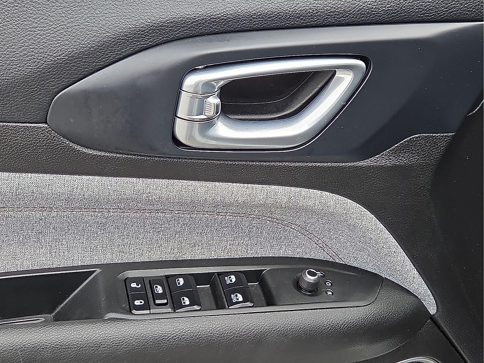 2023 Jeep Compass Latitude Lux FWD