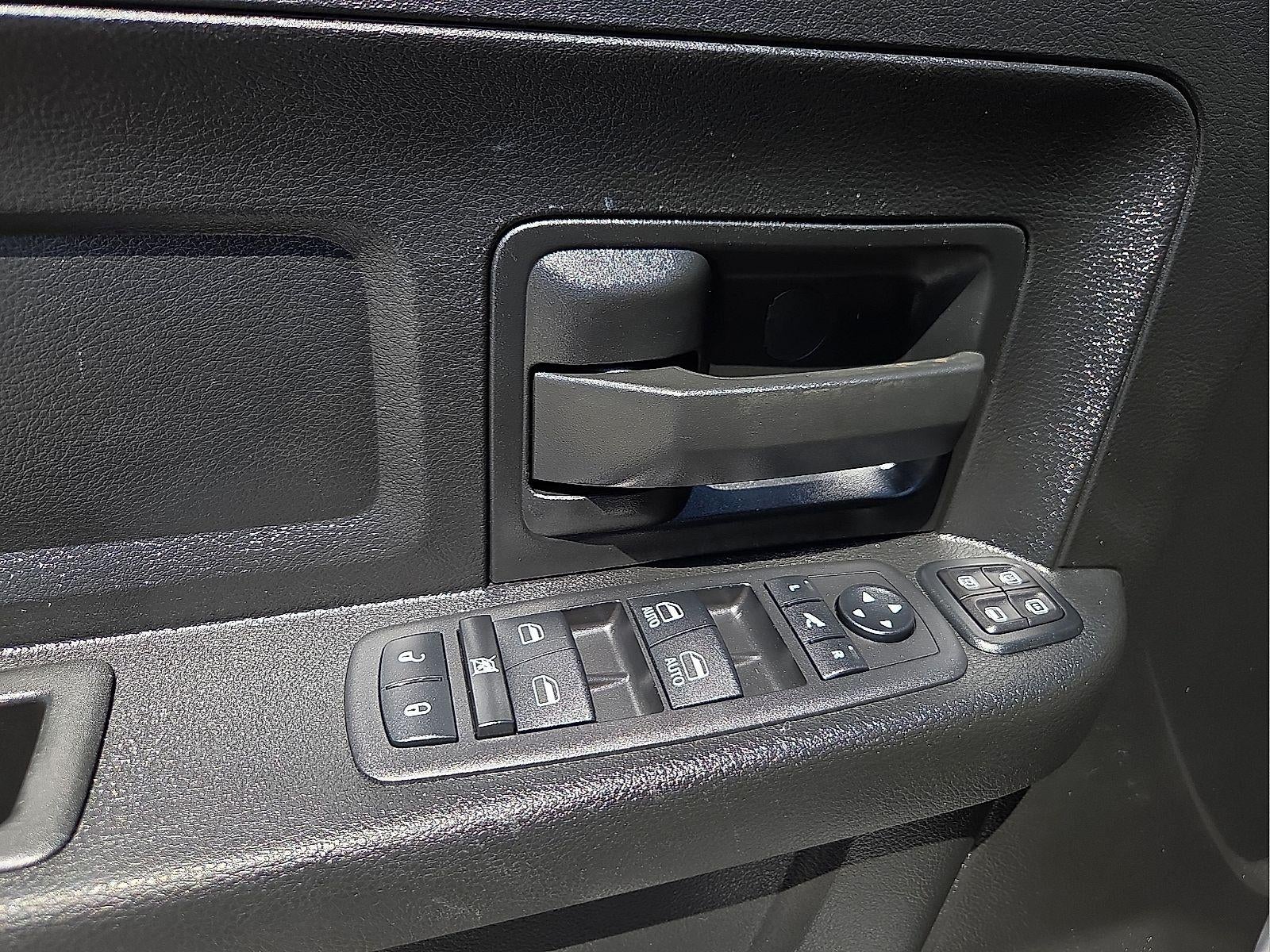 2023 RAM 2500 Tradesman Crew Cab 4x4 6'4" Box