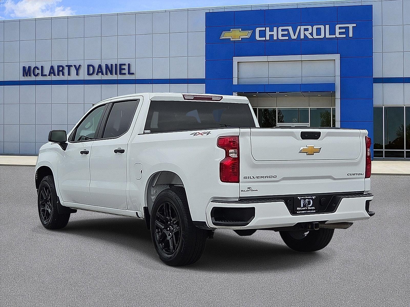 2025 Chevrolet Silverado 1500 Custom