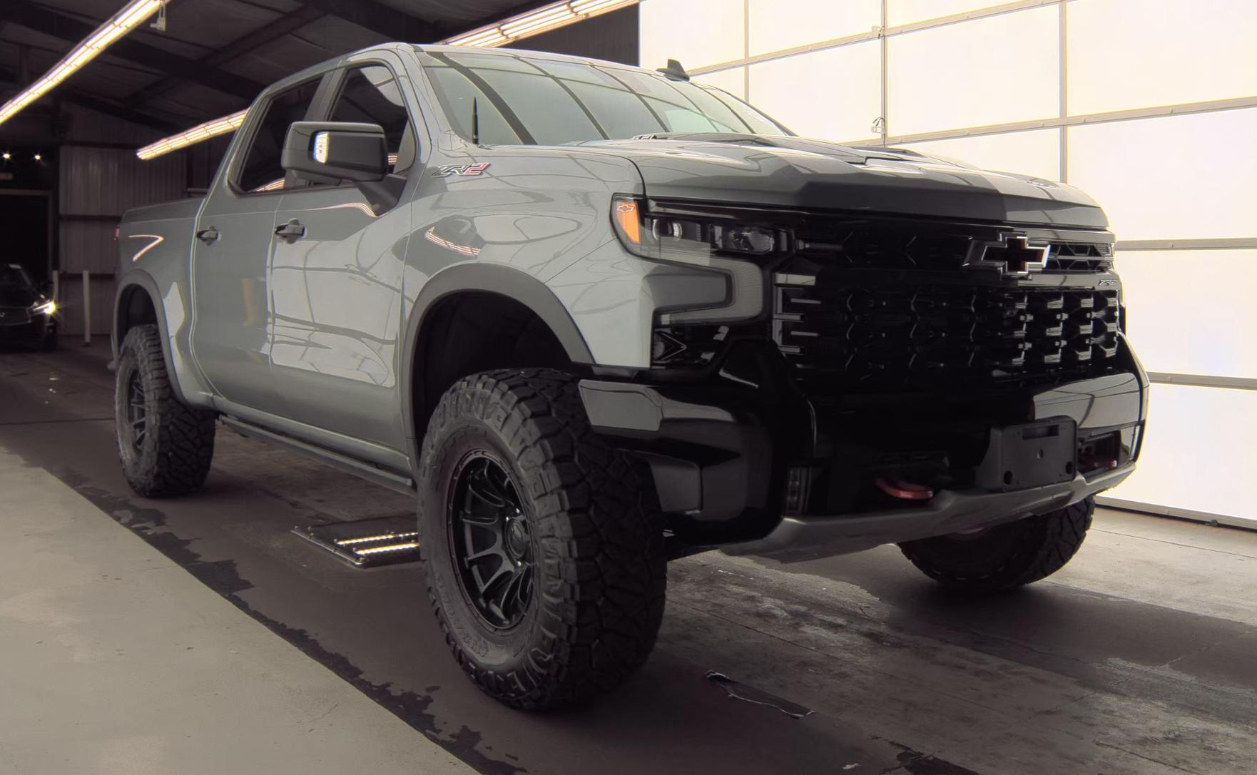 2023 Chevrolet Silverado 1500 ZR2