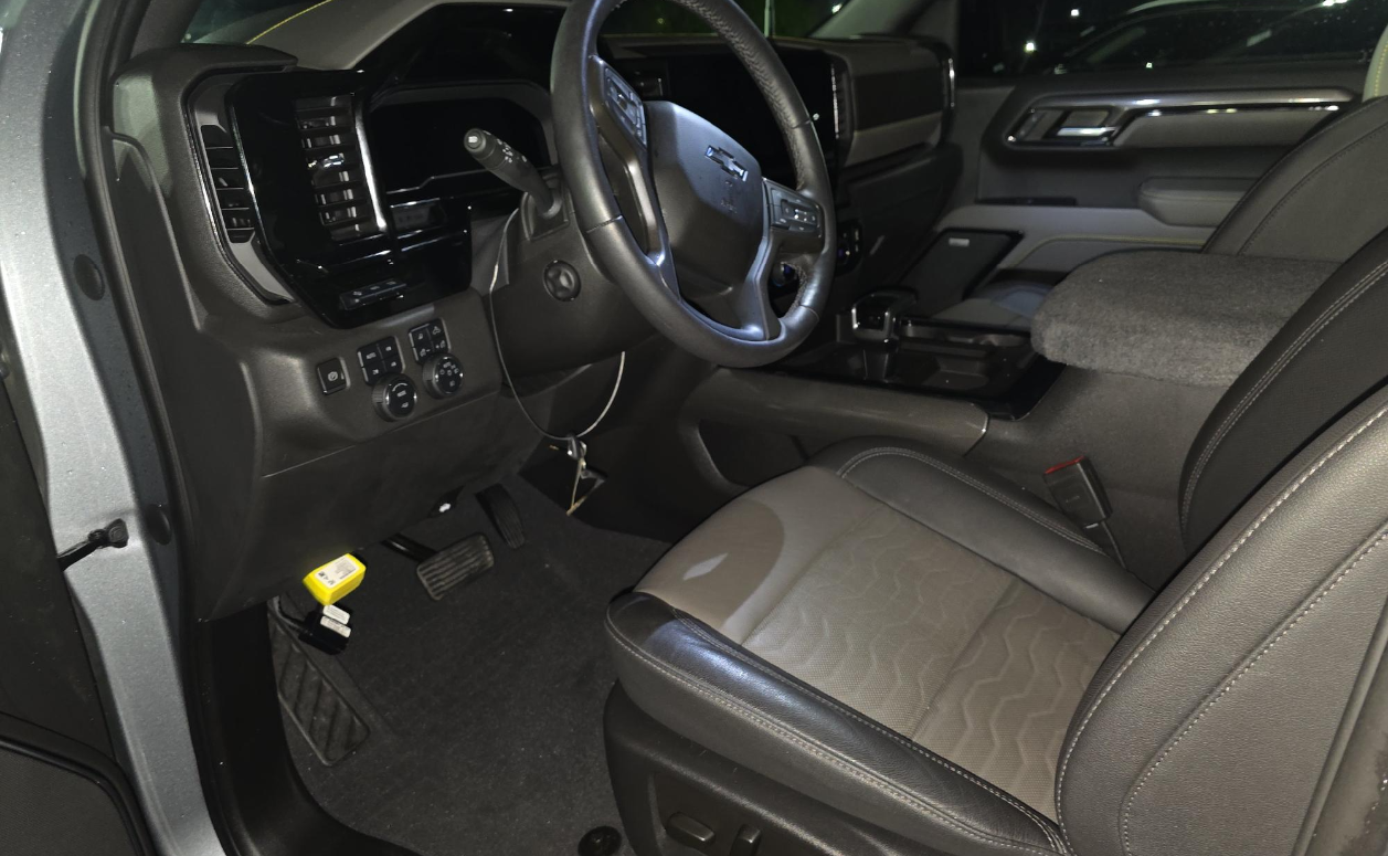 2023 Chevrolet Silverado 1500 ZR2