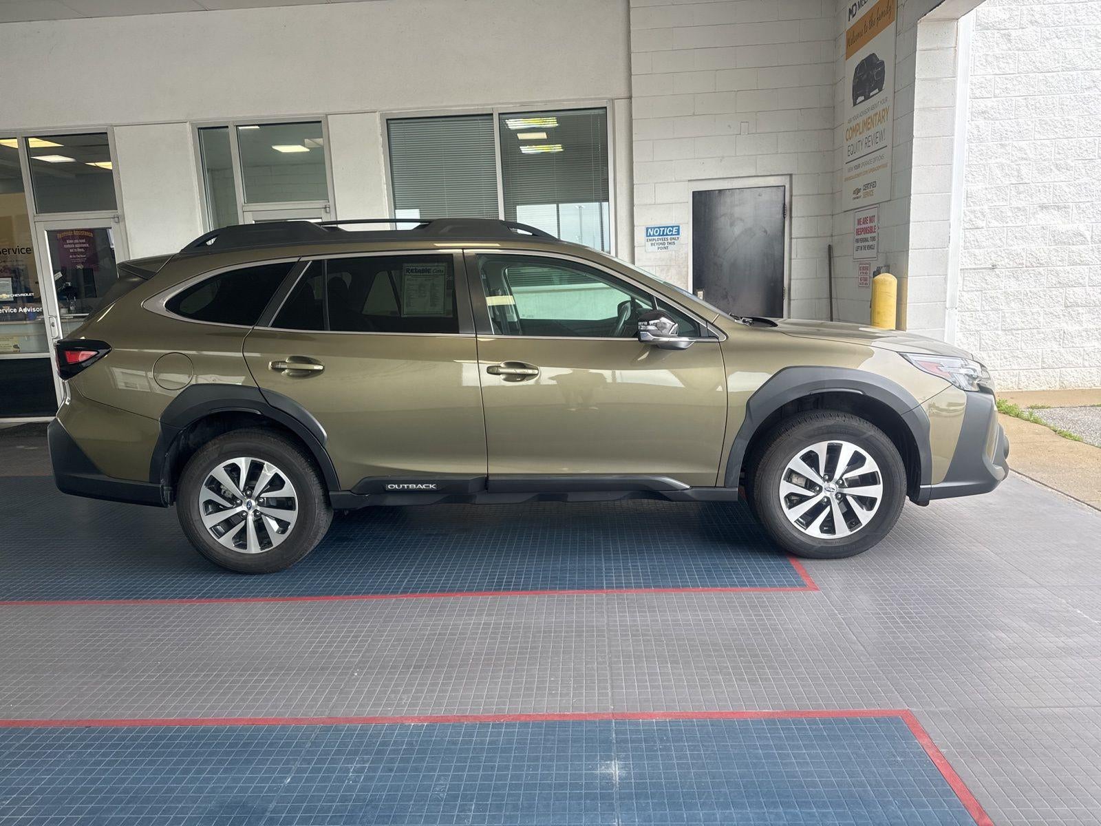 2024 Subaru Outback Premium