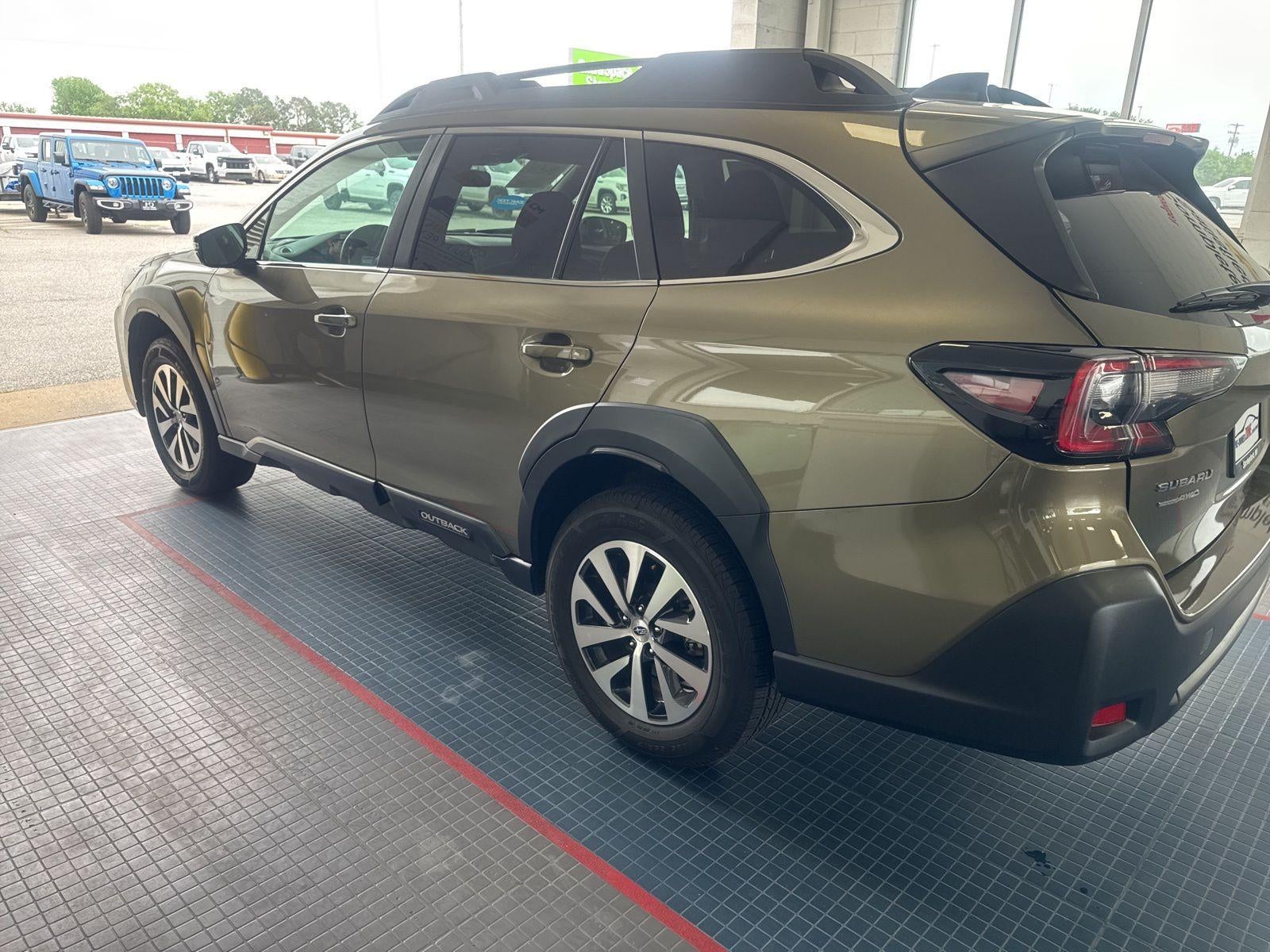 2024 Subaru Outback Premium