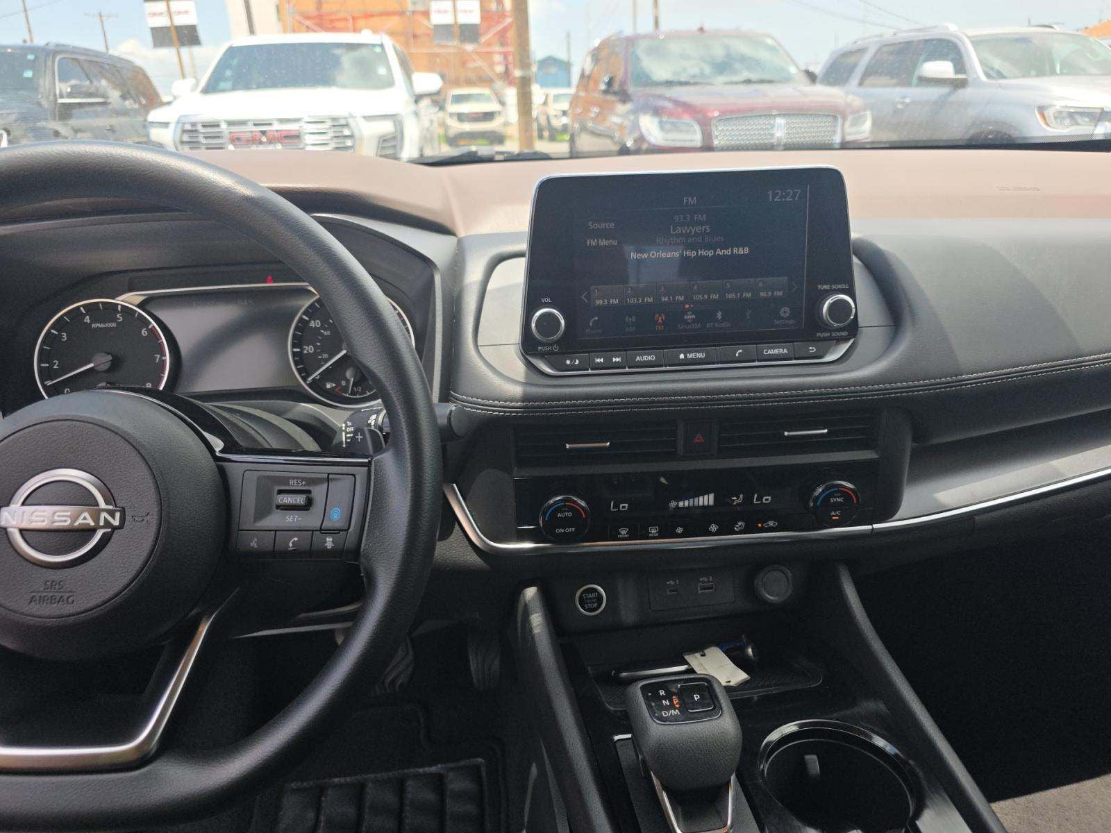 2023 Nissan Rogue SV FWD