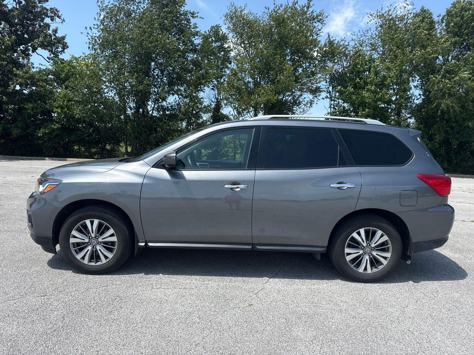 2020 Nissan Pathfinder S 4WD
