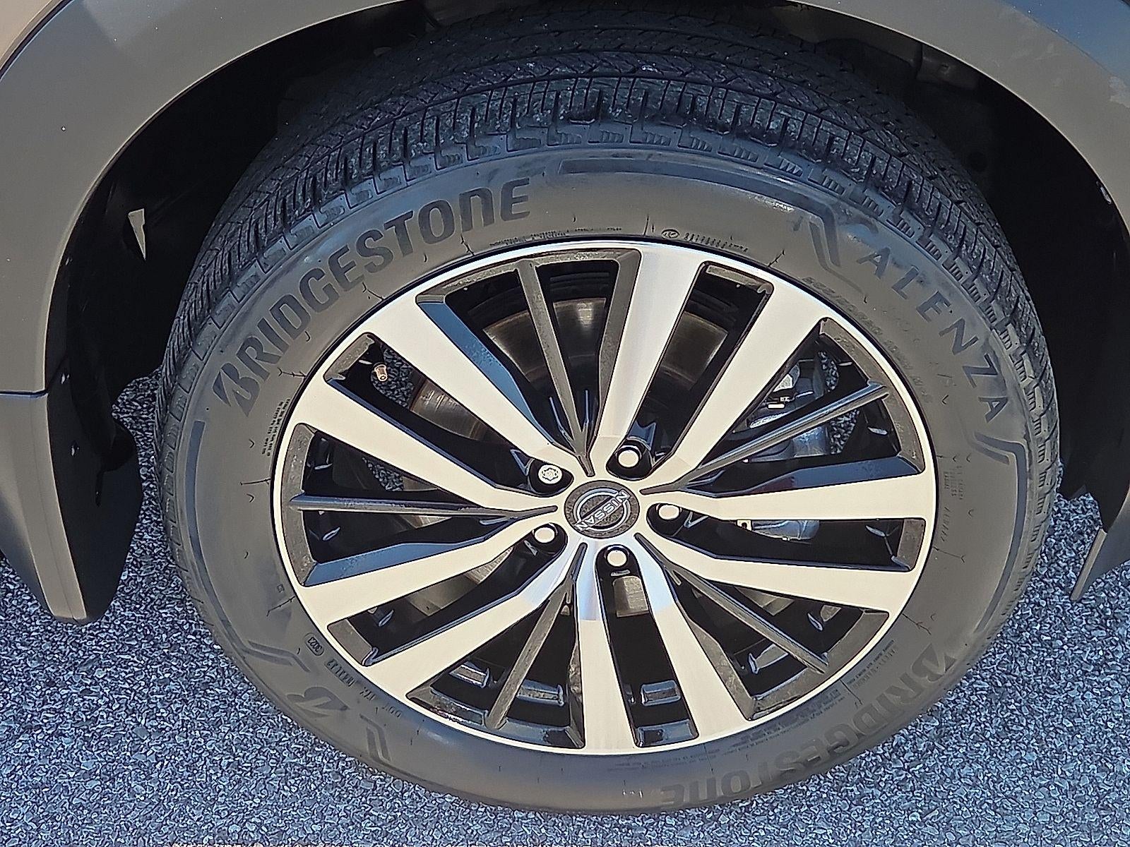 2024 Nissan Pathfinder Platinum FWD