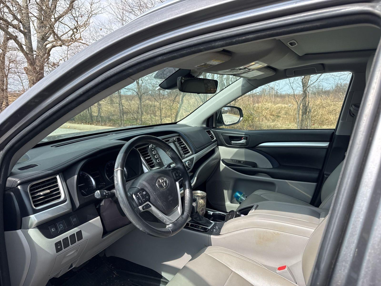 2017 Toyota Highlander XLE