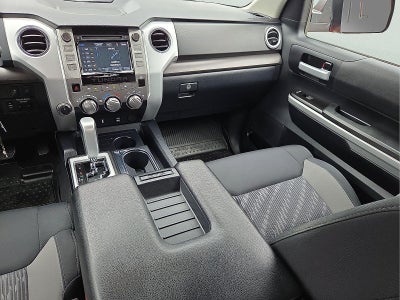 2018 Toyota Tundra SR5 5.7L V8