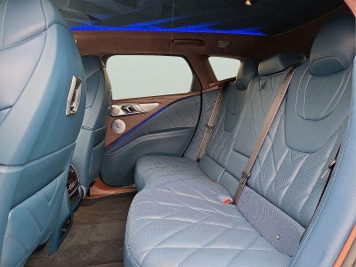 2023 BMW XM Base