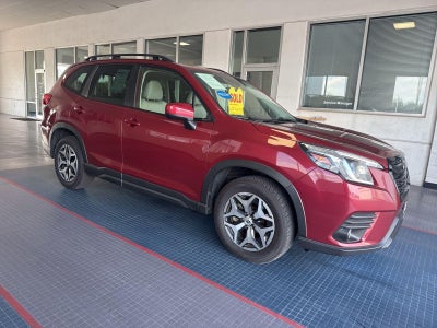 2024 Subaru Forester Premium