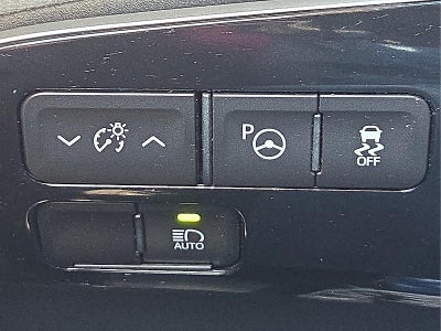 2022 Toyota Prius L Eco