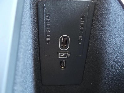 2025 Volvo XC60 Plus