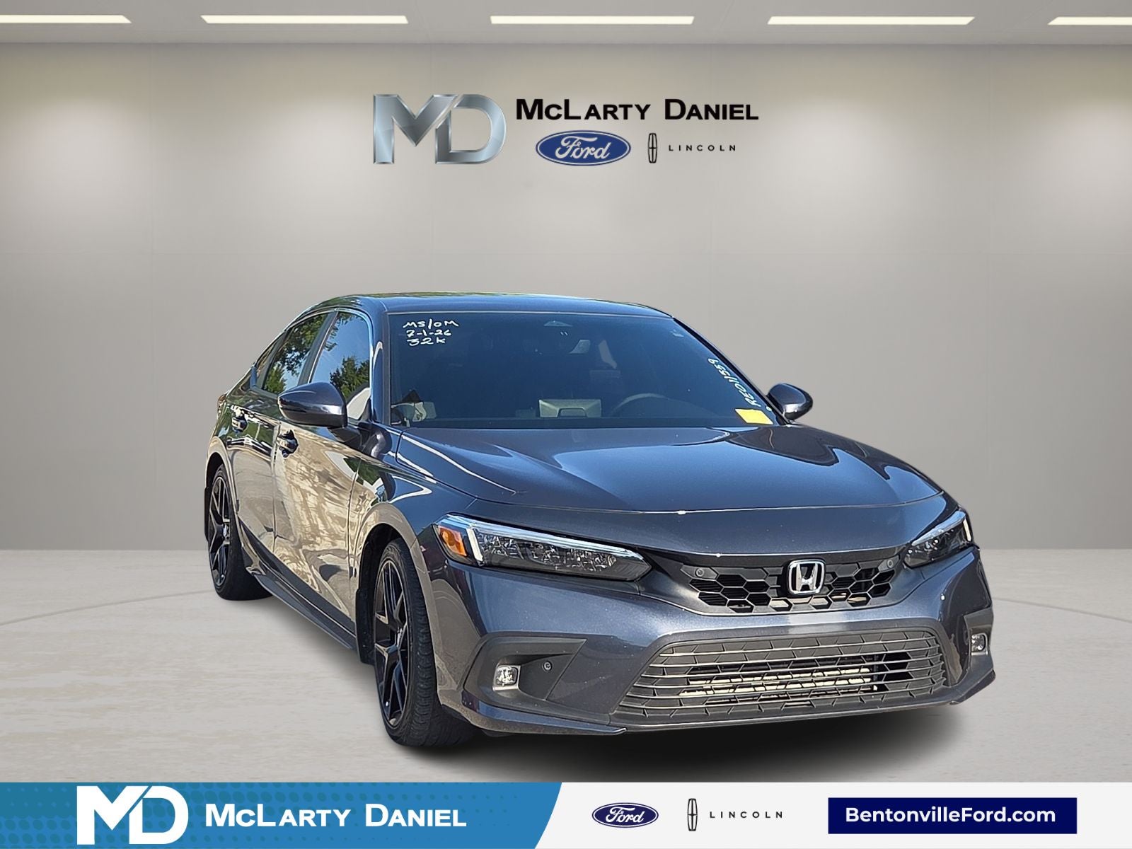 2024 Honda Civic Sport Touring CVT's photo
