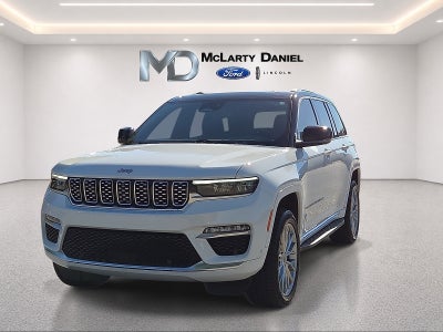 2023 Jeep Grand Cherokee Summit