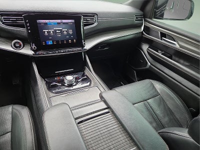 2023 Jeep Wagoneer Series III