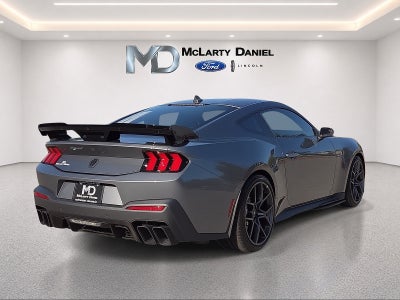 2026 Ford Mustang Dark Horse