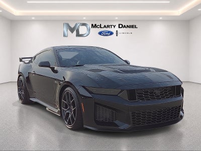 2026 Ford Mustang Dark Horse