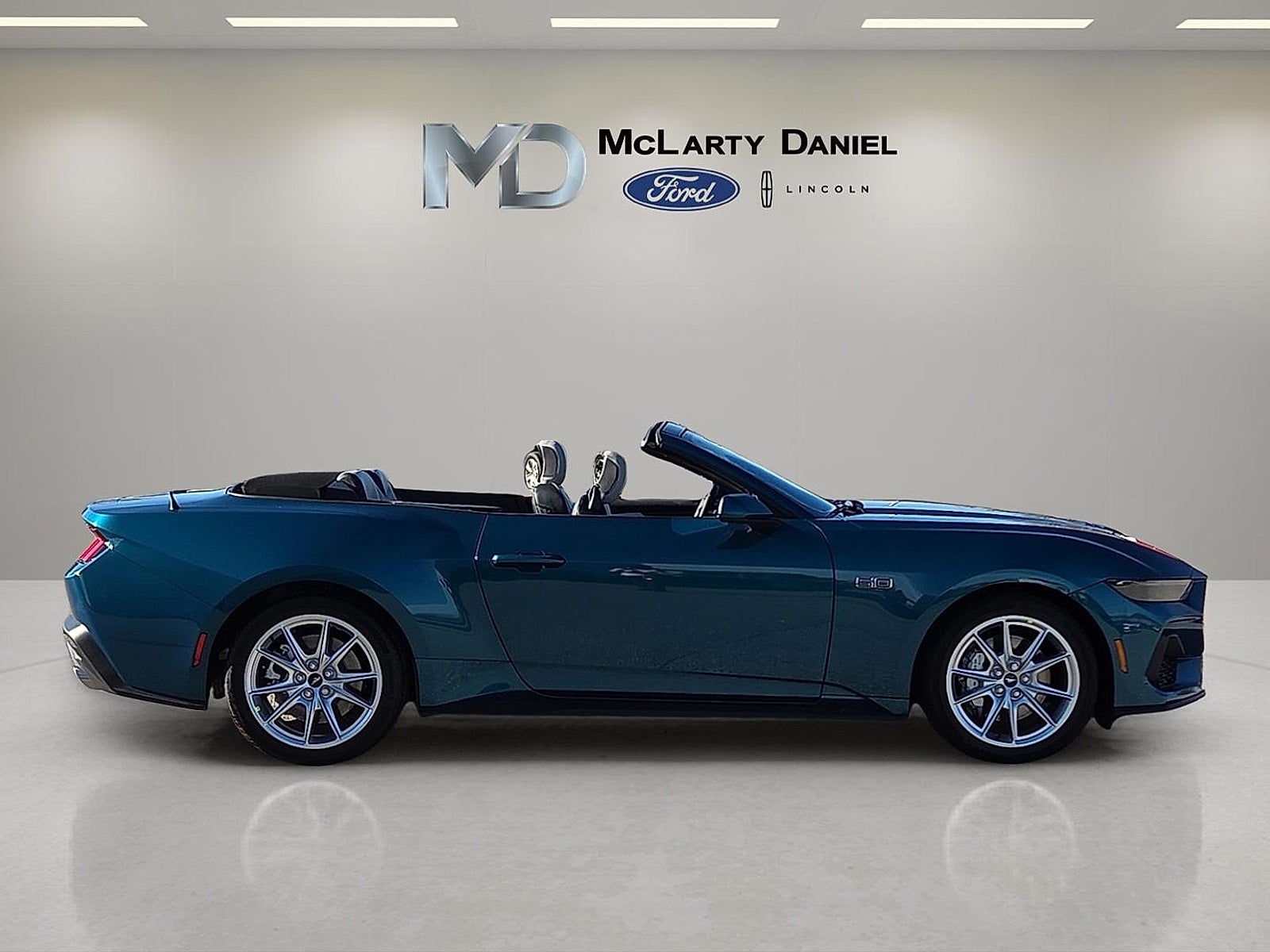 2026 Ford Mustang GT Premium