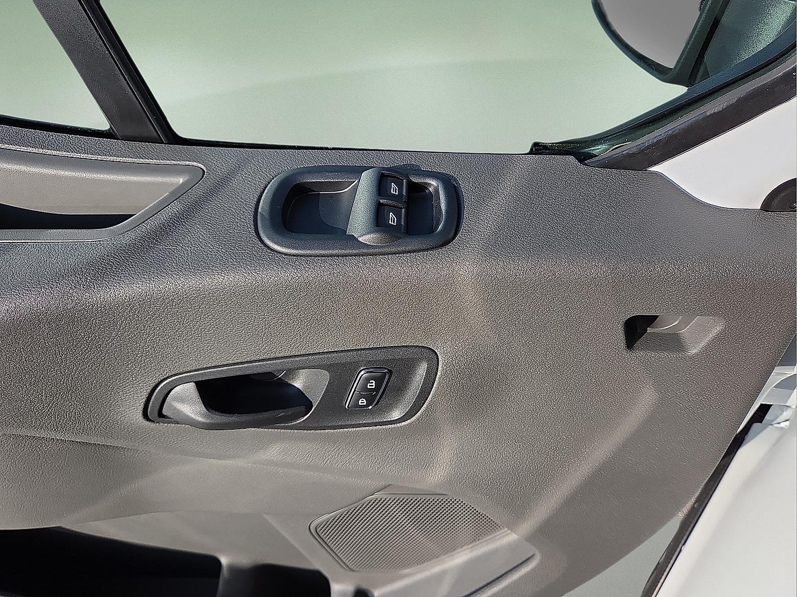 2025 Ford Transit-350 XLT