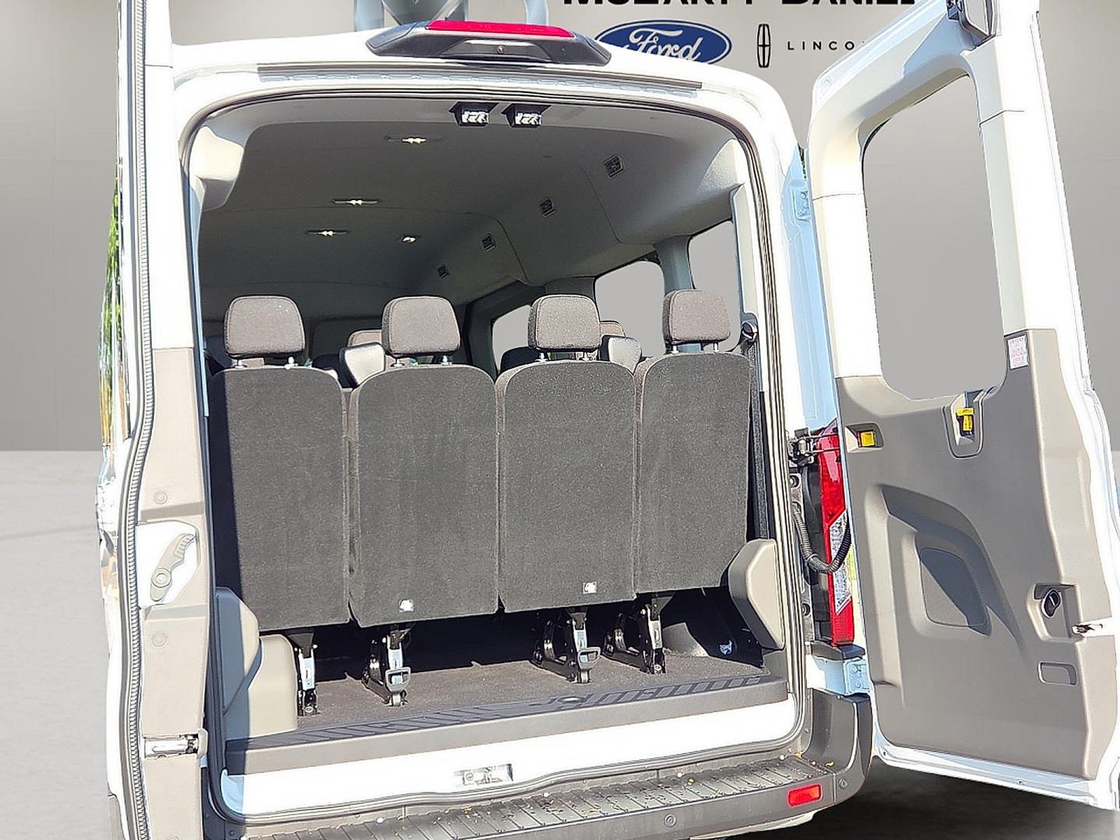 2025 Ford Transit-350 XLT