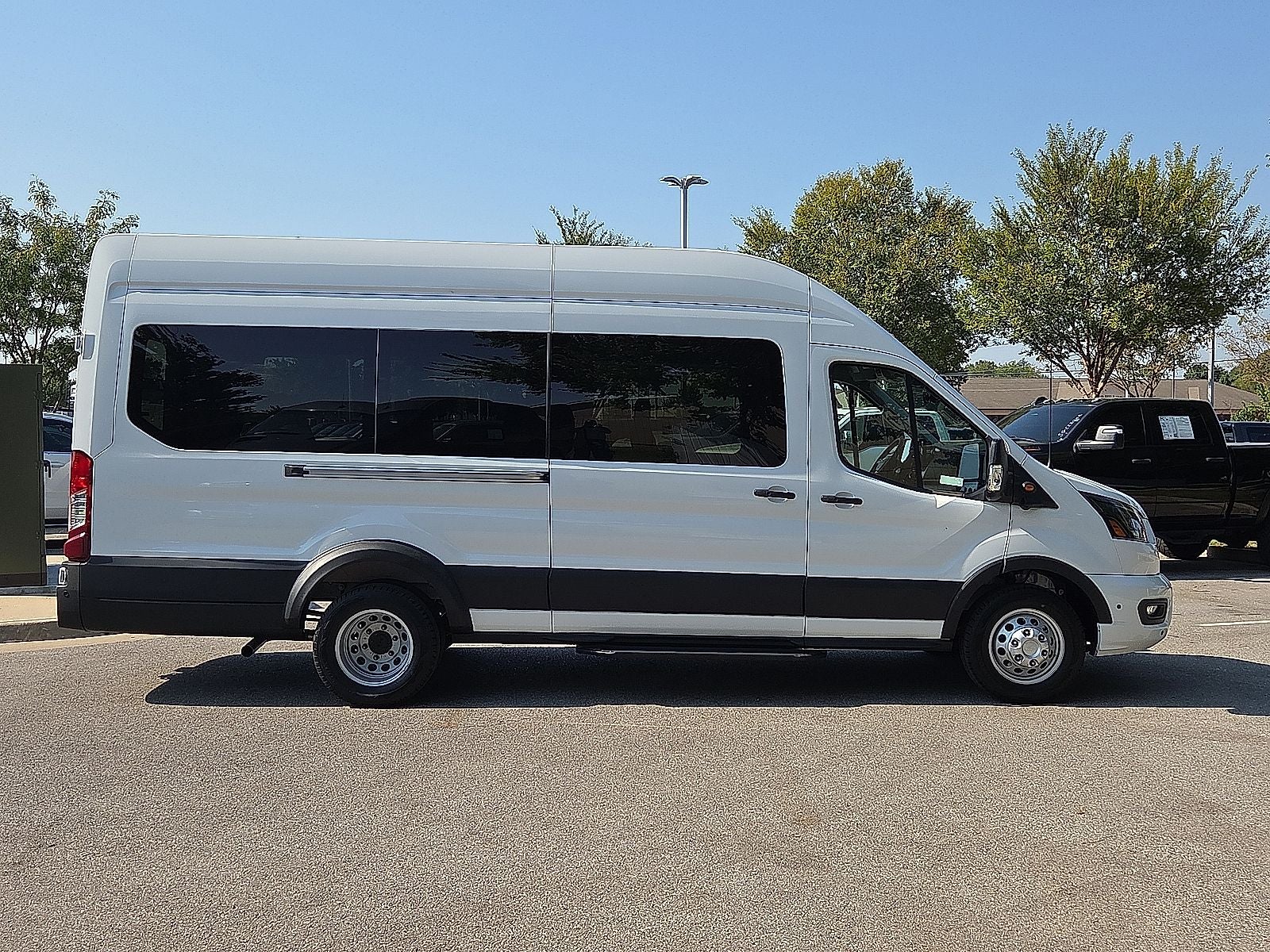 2026 Ford Transit-350 XLT