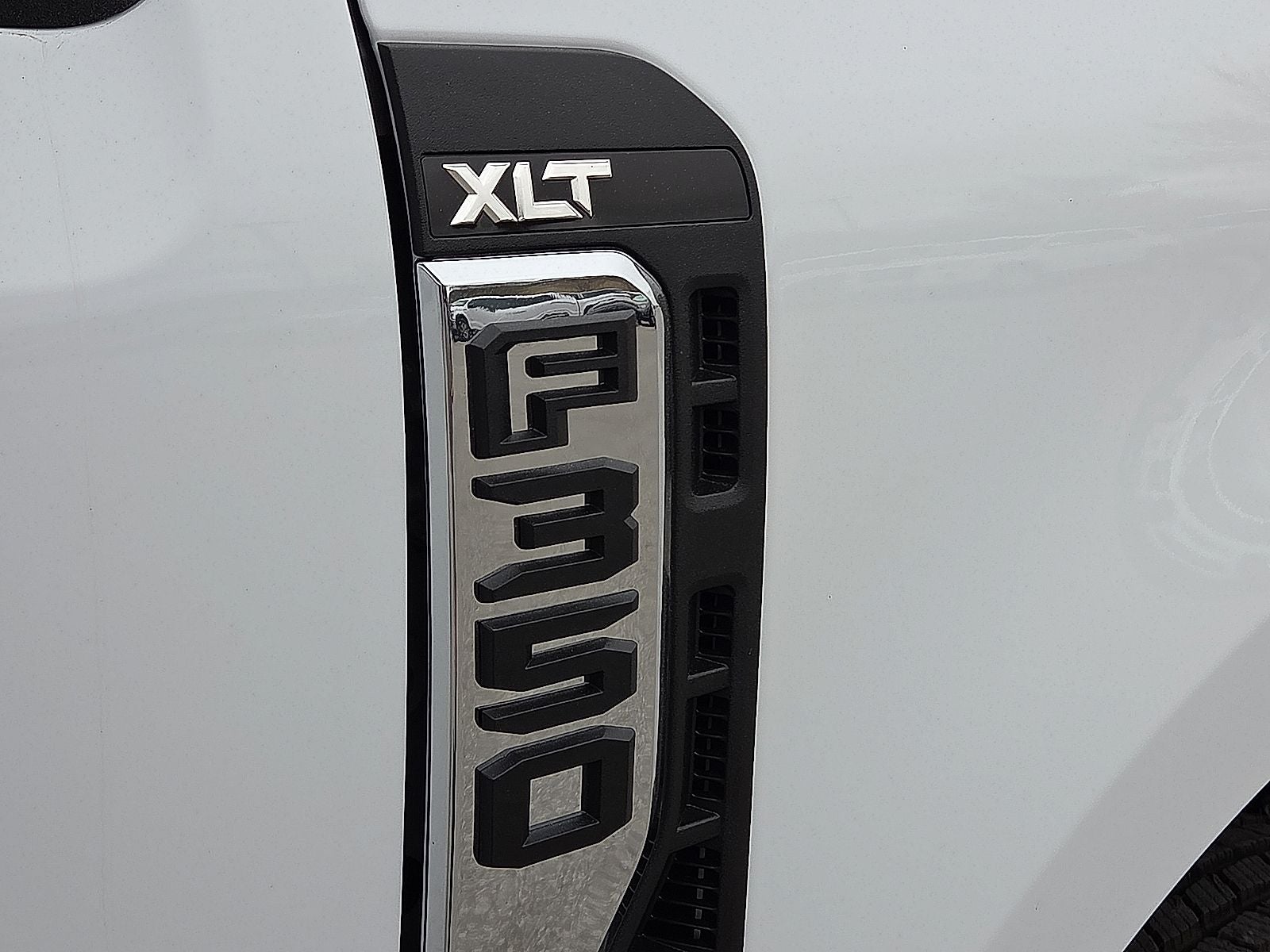 2026 Ford F-350SD DRW