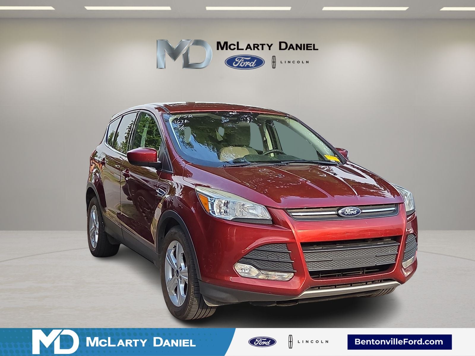 2016 Ford Escape SE's photo