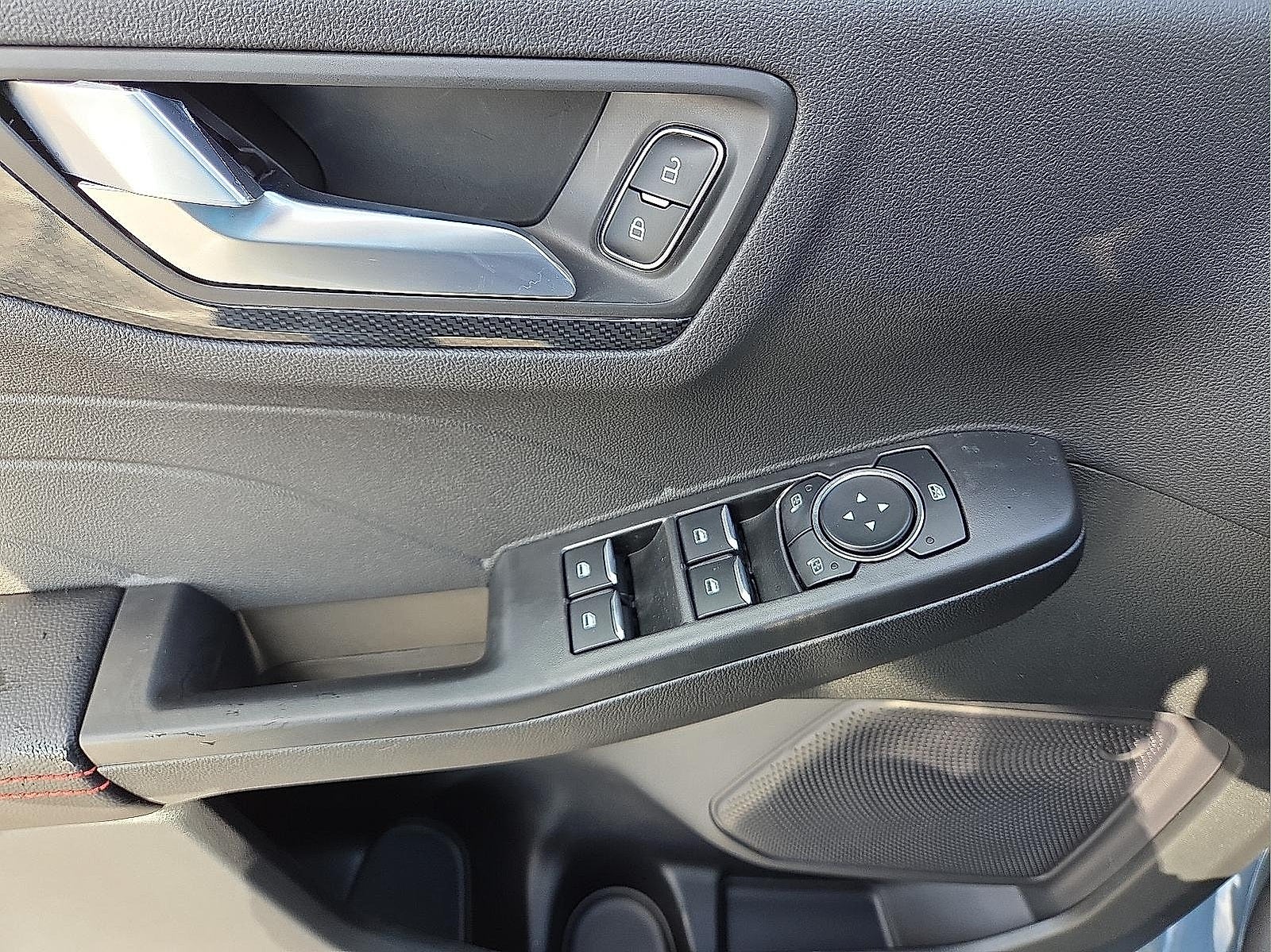 2026 Ford Escape Hybrid ST-Line Select