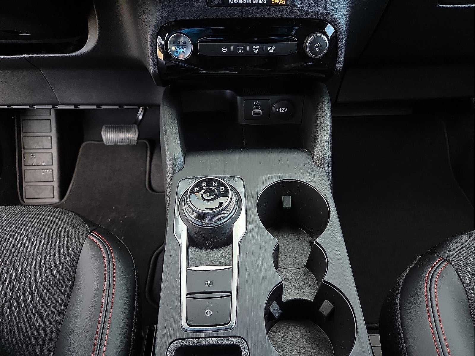 2026 Ford Escape Hybrid ST-Line Select