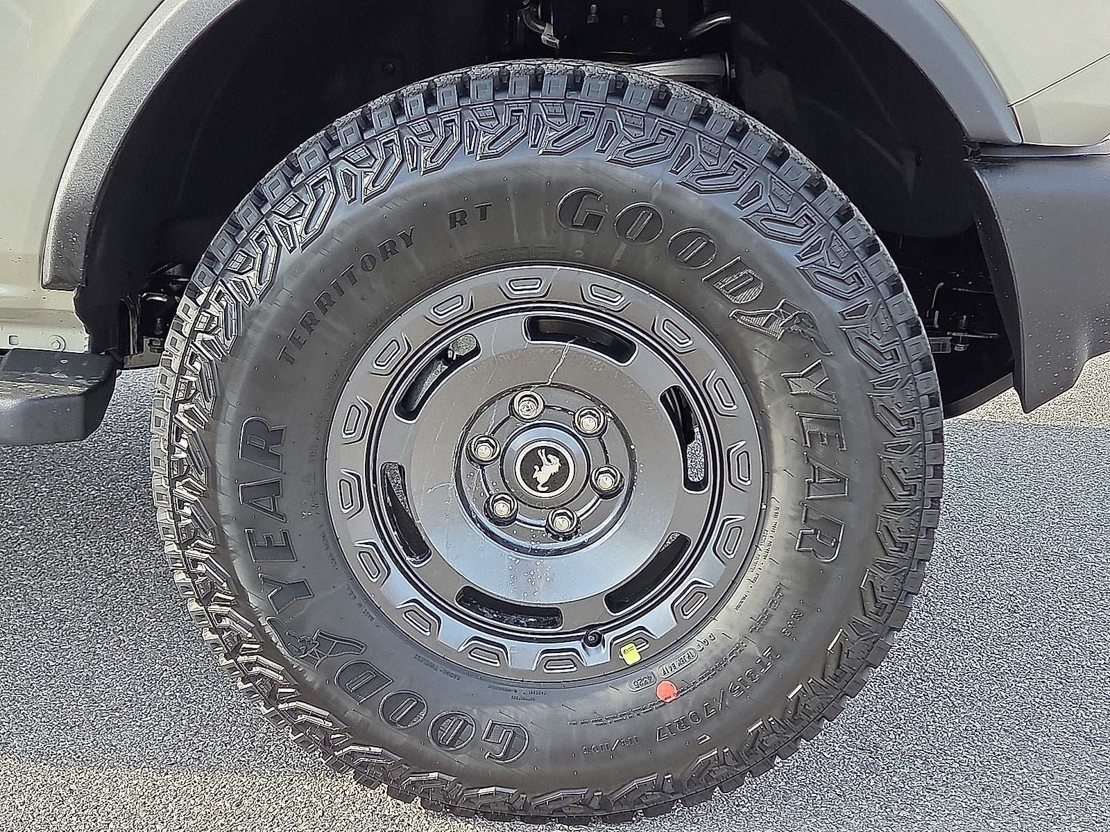 2025 Ford Bronco Base