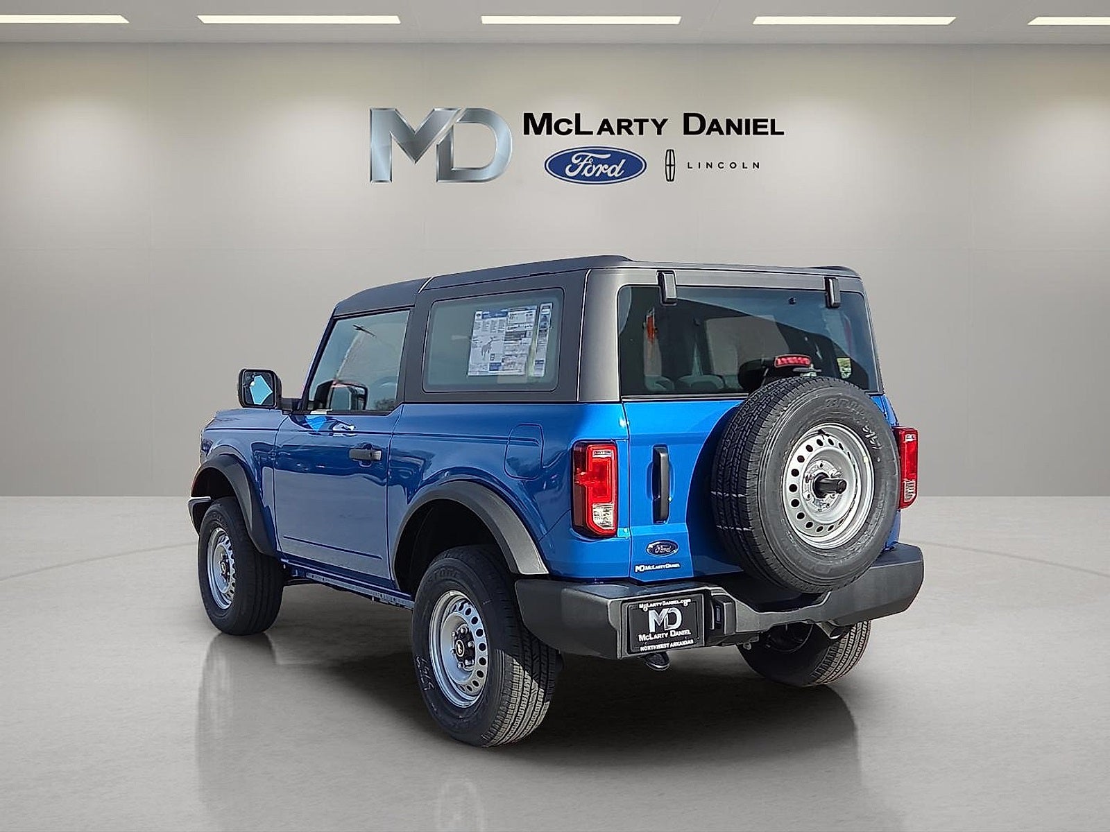 2025 Ford Bronco Base