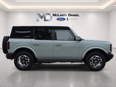 2024 Ford Bronco Outer Banks