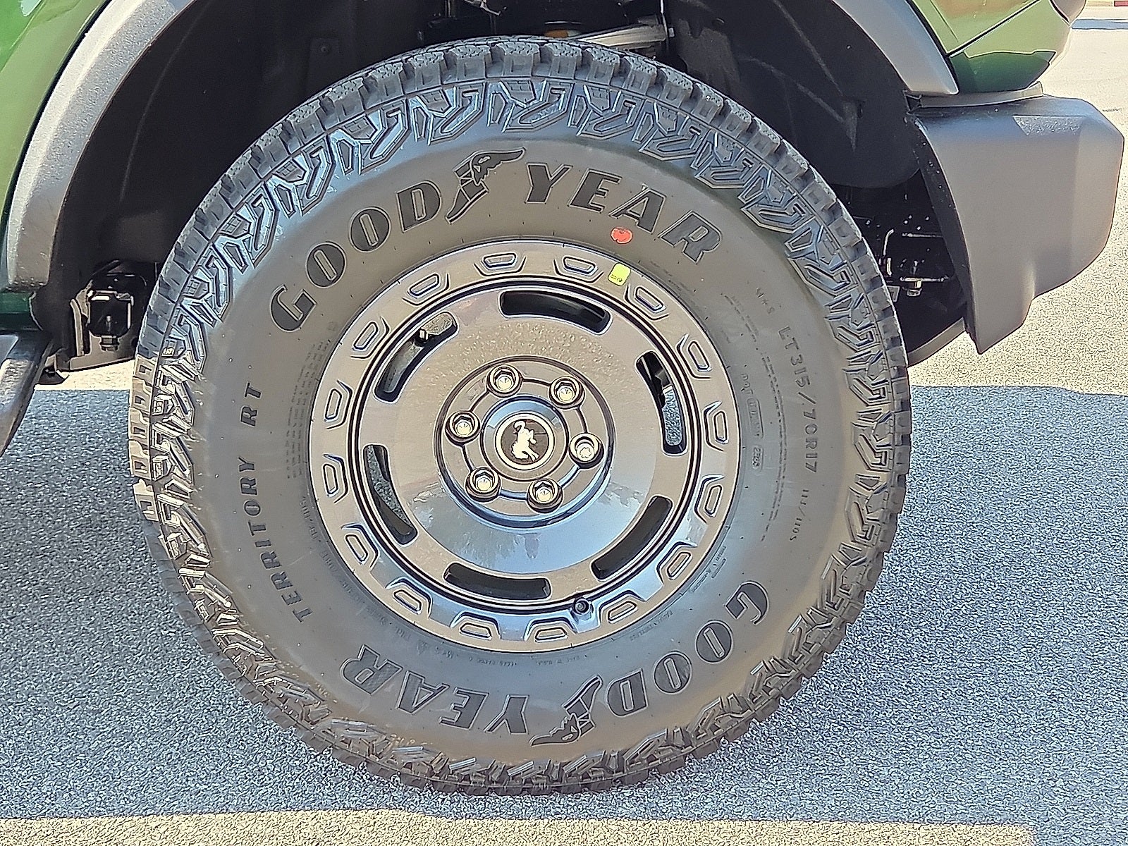 2025 Ford Bronco Base