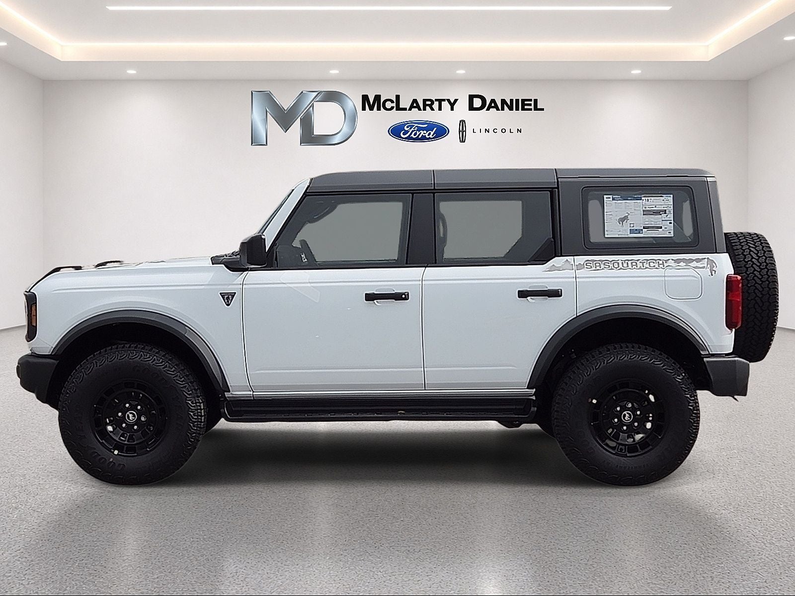 2026 Ford Bronco Base