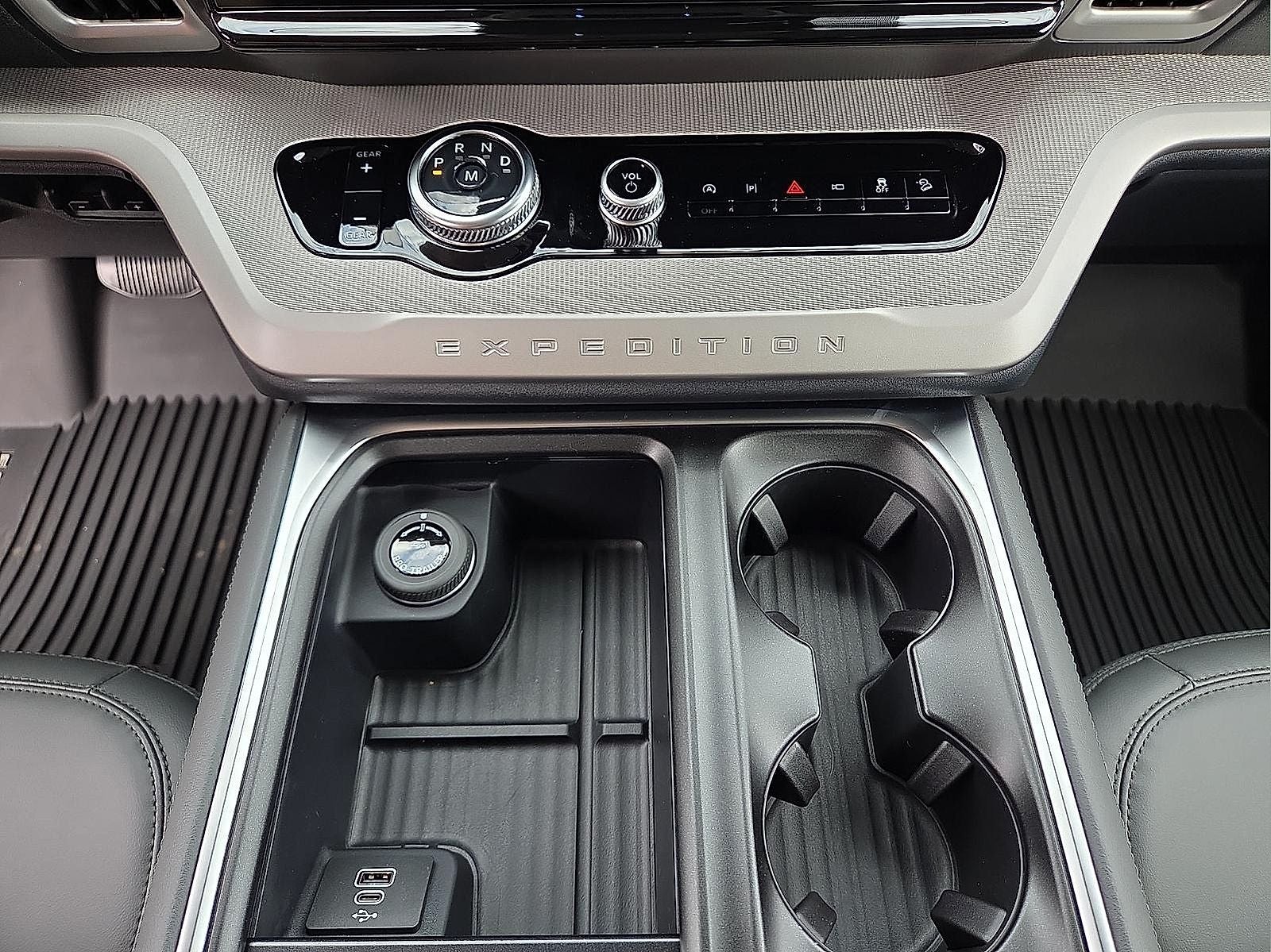 2027 Ford Expedition Max Active