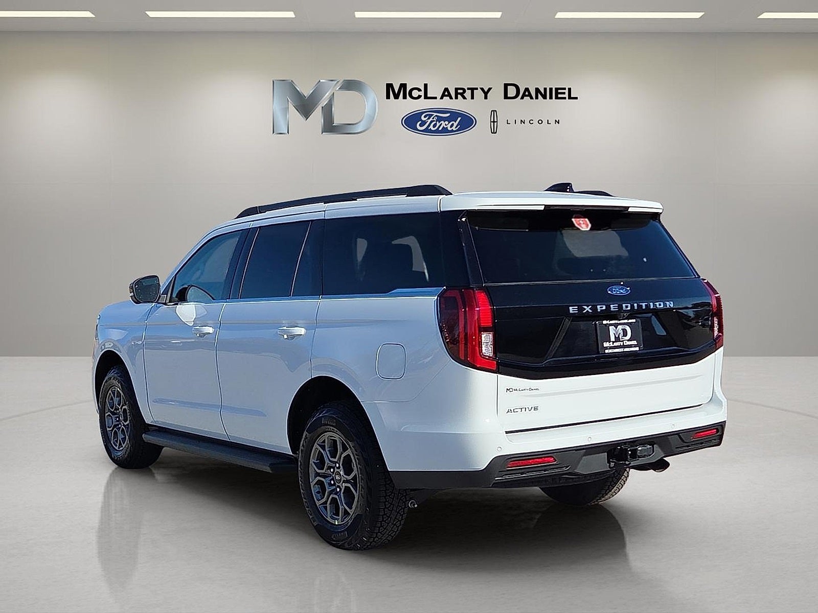 2026 Ford Expedition Active