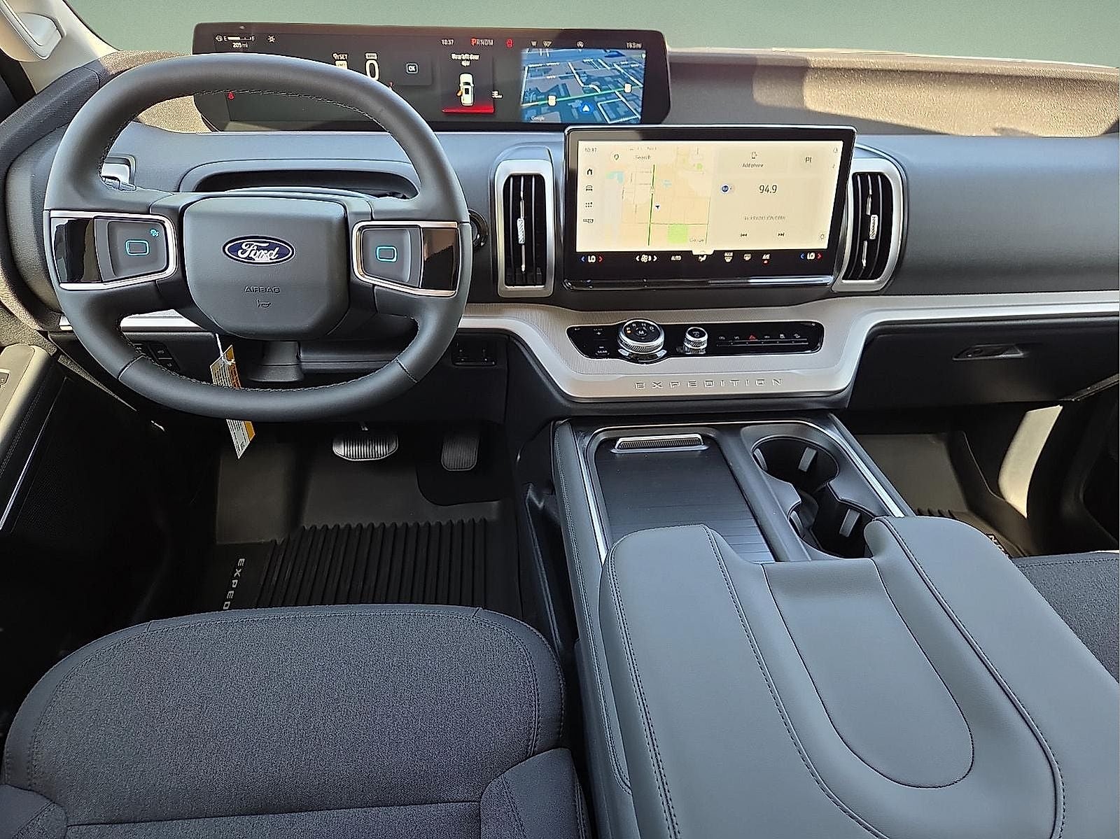 2027 Ford Expedition Active