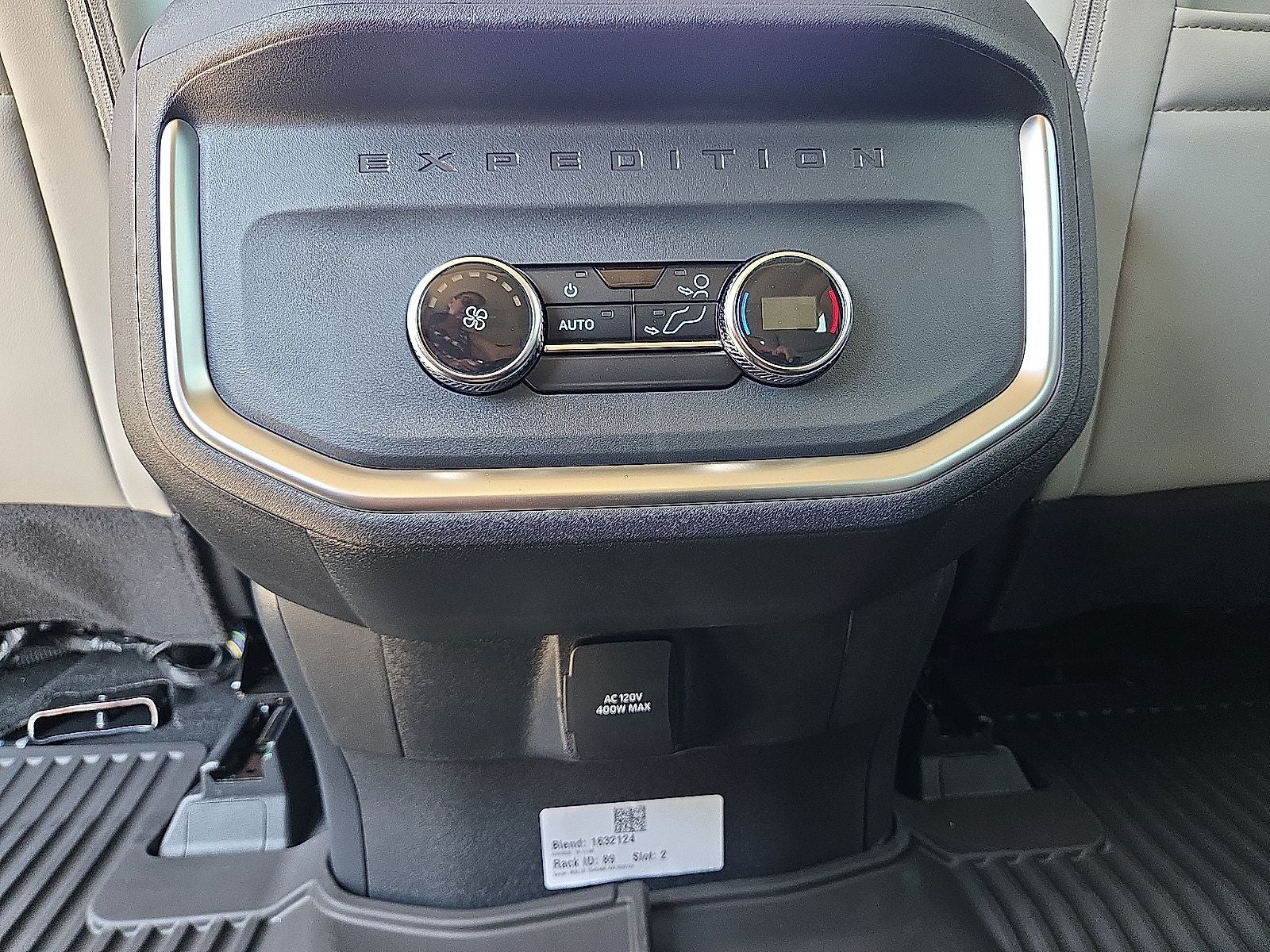 2027 Ford Expedition Active