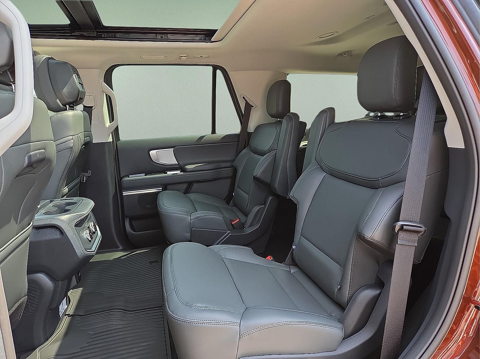 2027 Ford Expedition Active