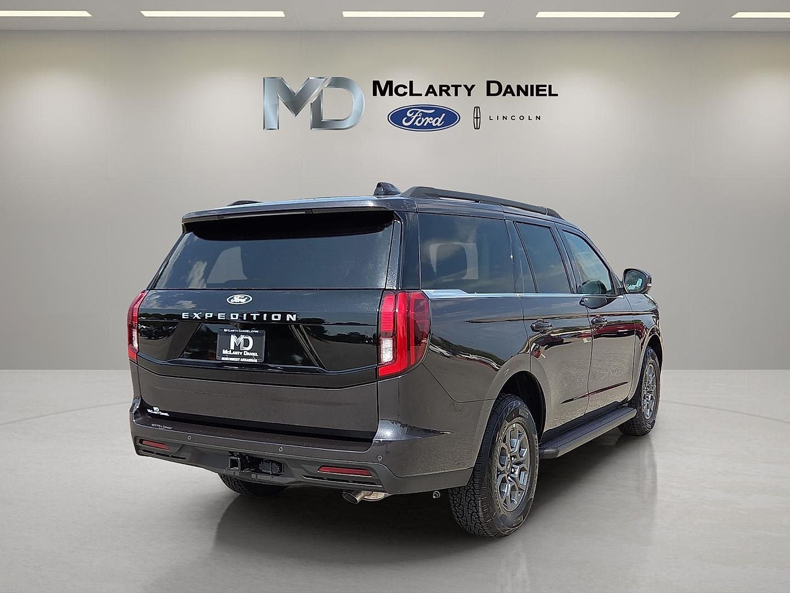 2027 Ford Expedition Active