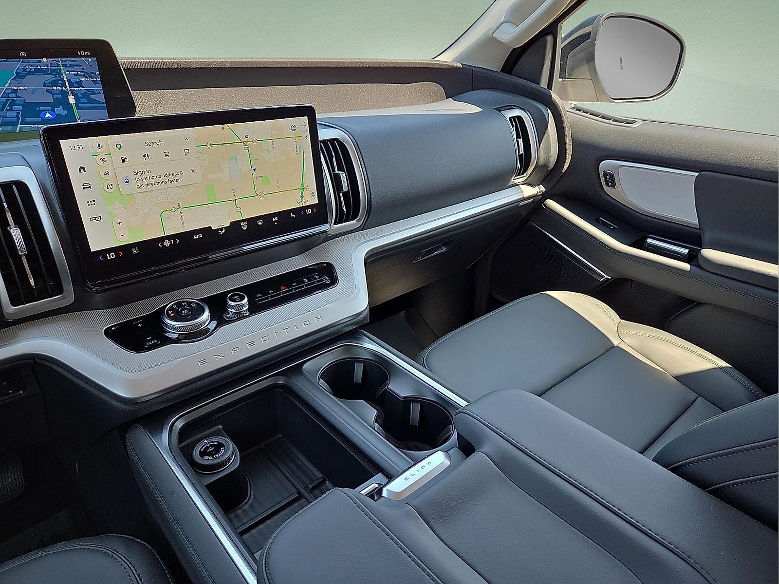 2027 Ford Expedition Active