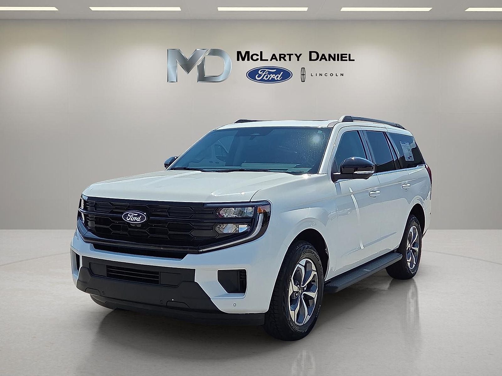 2027 Ford Expedition Active
