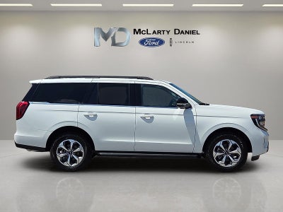 2027 Ford Expedition Active
