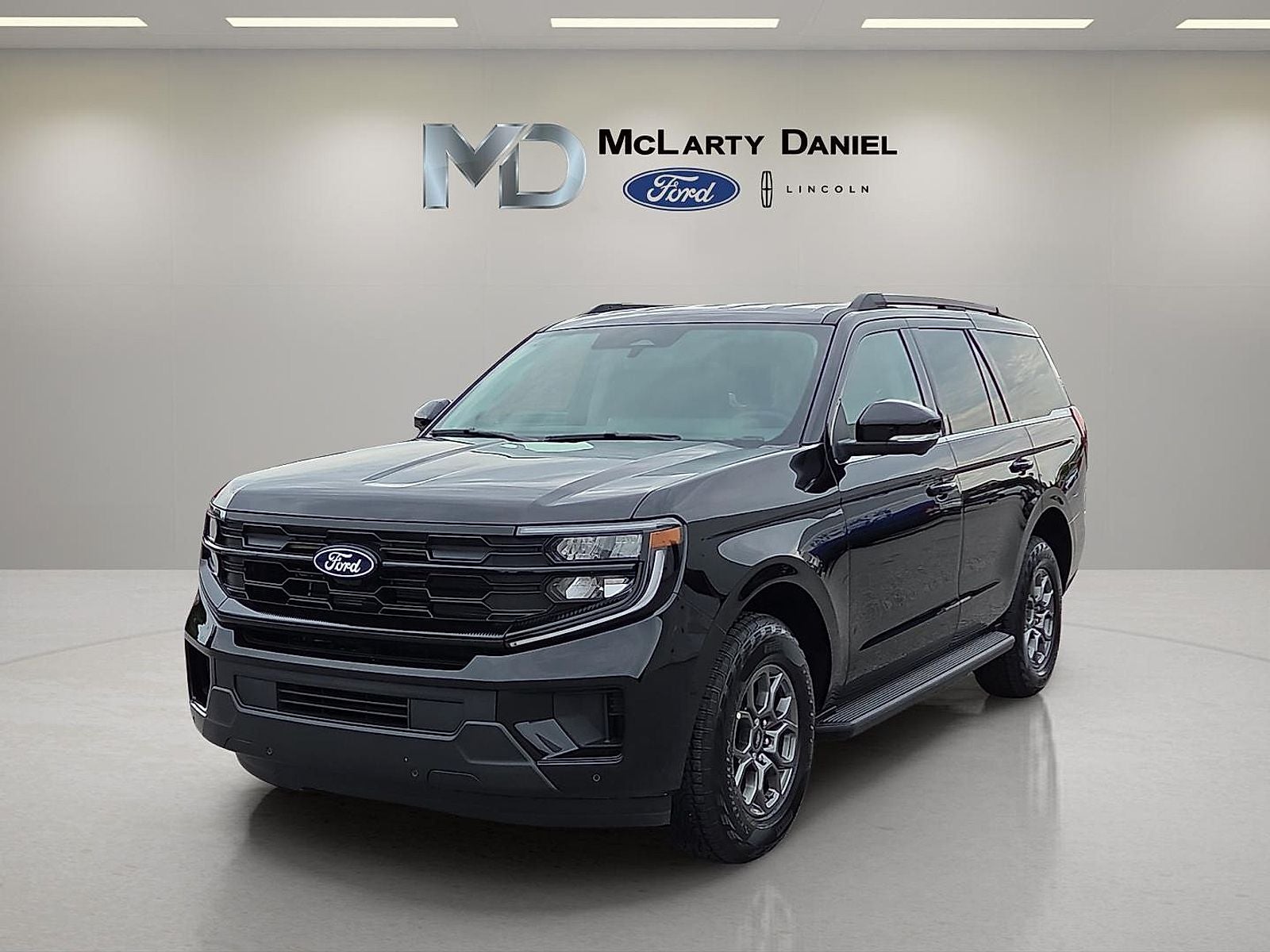 2027 Ford Expedition Active