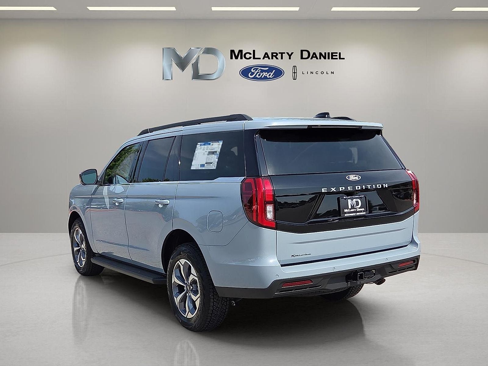 2027 Ford Expedition Active